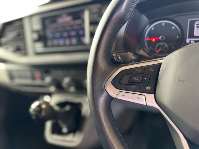 2025 Volkswagen Transporter