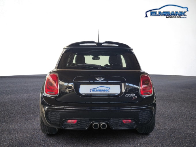 2025 Mini Hatch