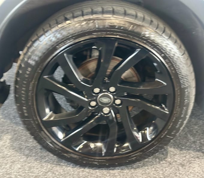2025 Land Rover Discovery Sport