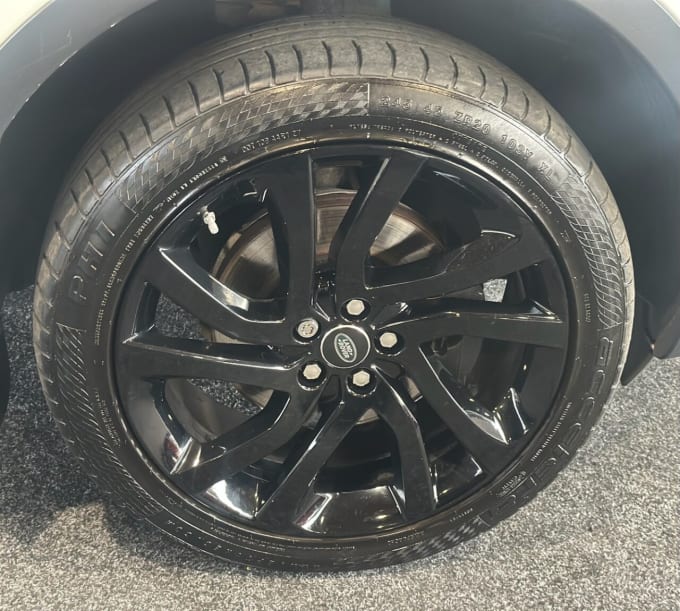 2025 Land Rover Discovery Sport
