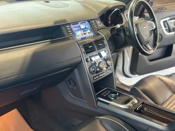 2025 Land Rover Discovery Sport