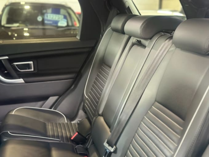 2025 Land Rover Discovery Sport