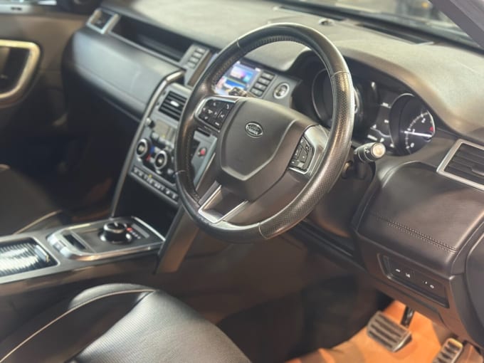 2025 Land Rover Discovery Sport
