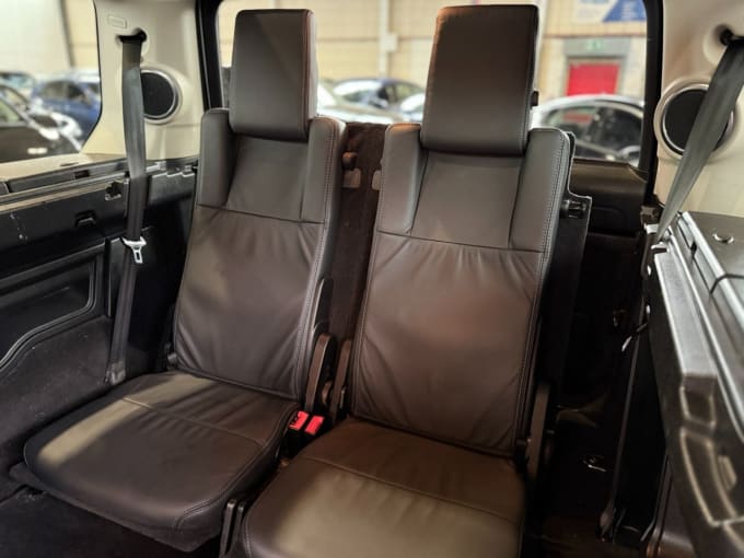 2025 Land Rover Discovery 4