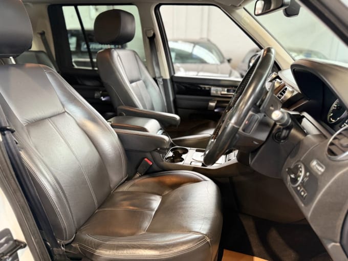 2025 Land Rover Discovery 4