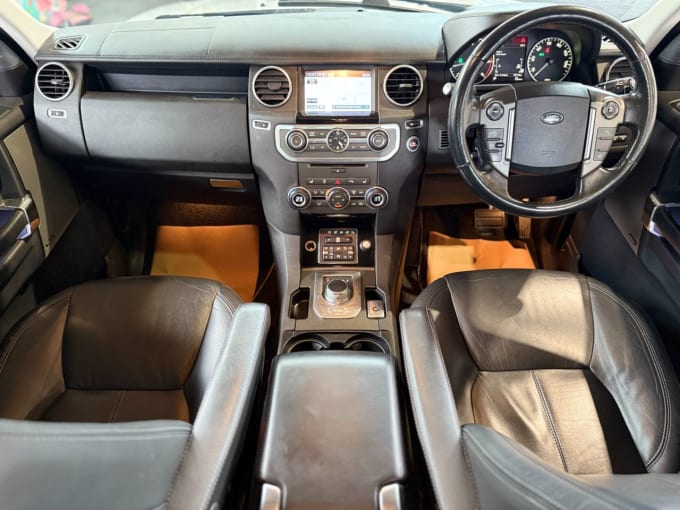 2025 Land Rover Discovery 4