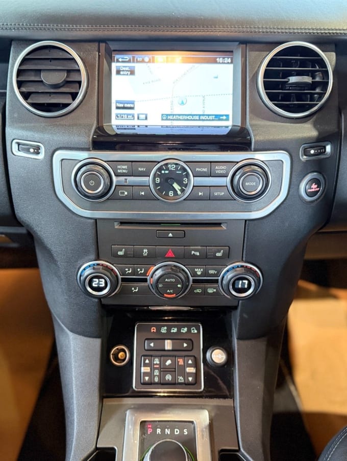 2025 Land Rover Discovery 4