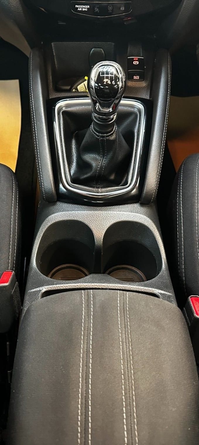 2017 Nissan Qashqai