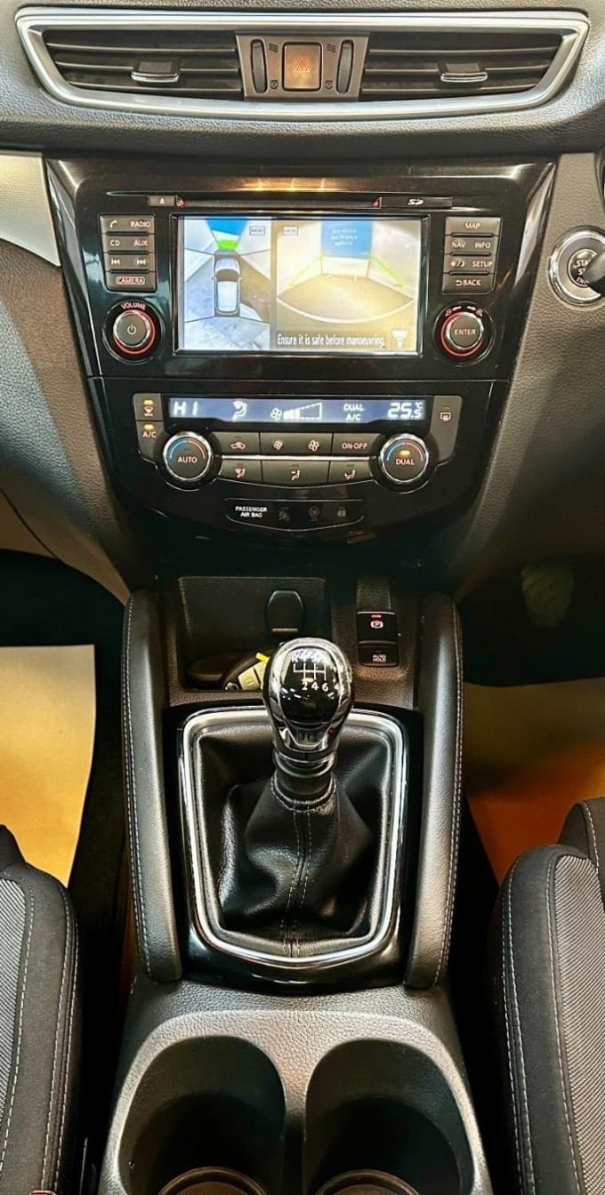 2017 Nissan Qashqai