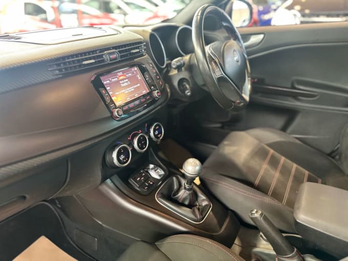 2016 Alfa Romeo Giulietta