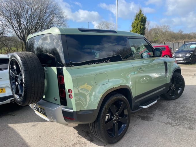 2025 Land Rover Defender