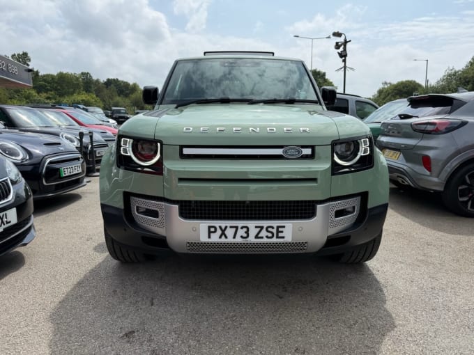 2025 Land Rover Defender