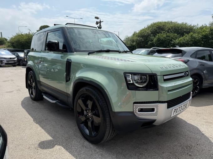 2025 Land Rover Defender
