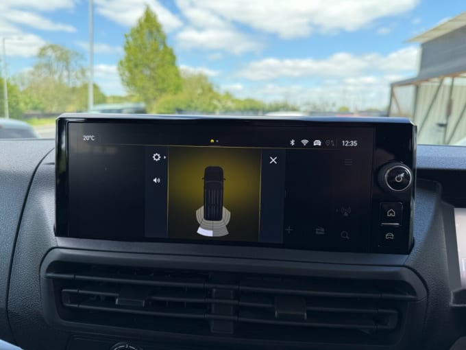 2025 Vauxhall Vivaro-e Life