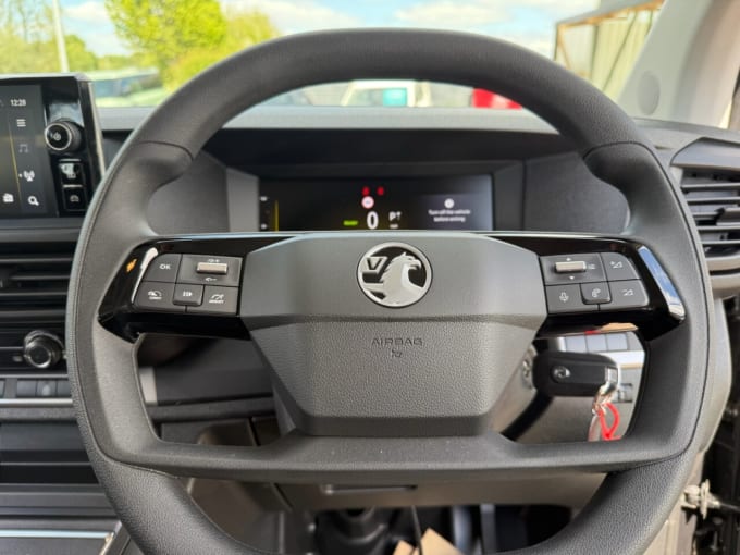 2025 Vauxhall Vivaro-e Life
