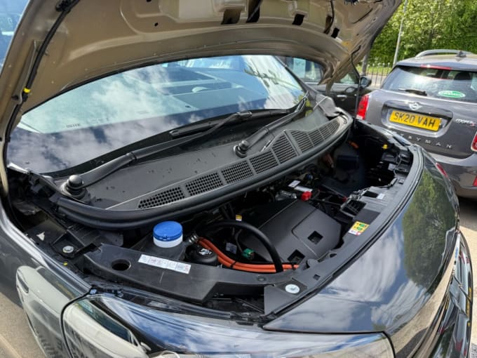 2025 Vauxhall Vivaro-e Life