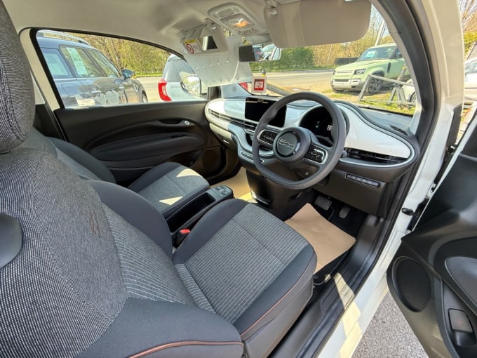 2025 Fiat 500e