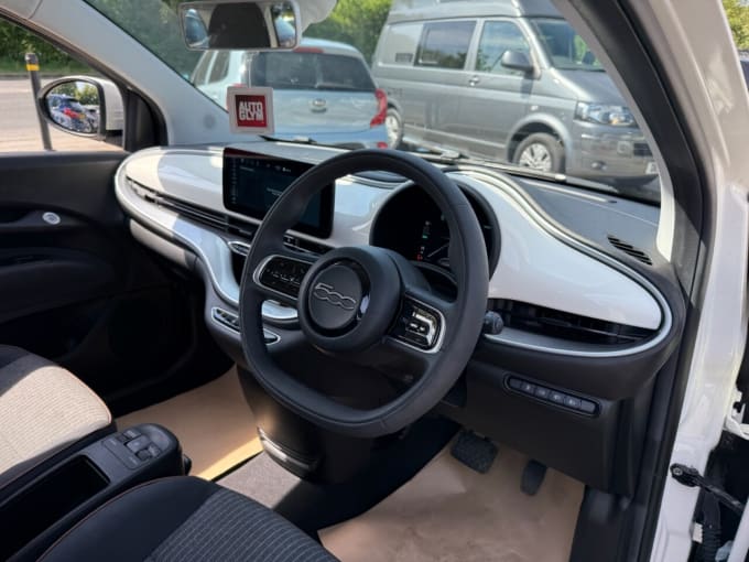 2025 Fiat 500e
