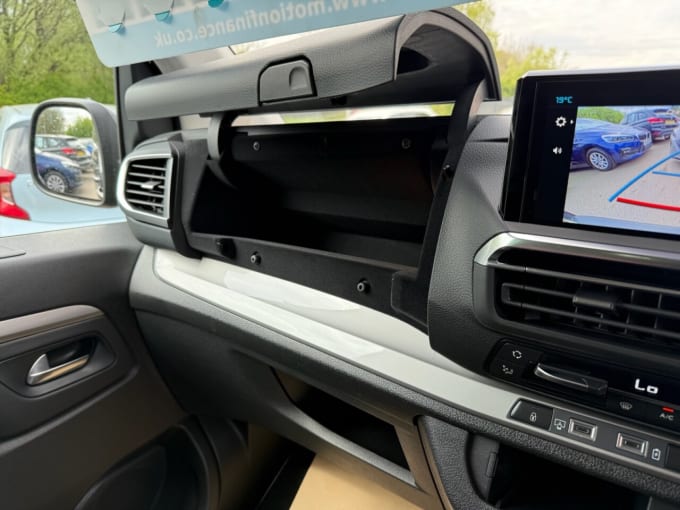2025 Citroen E-spacetourer