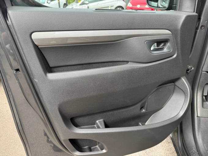 2025 Citroen E-spacetourer