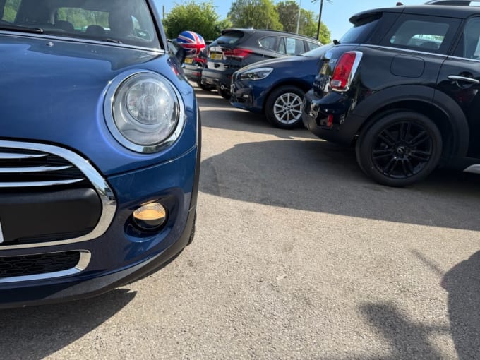2025 Mini Hatch