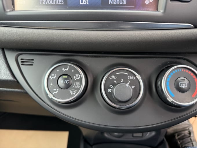 2025 Toyota Yaris