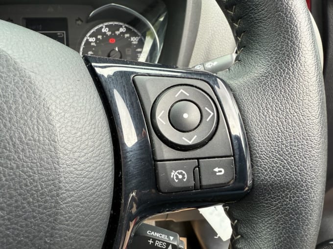 2025 Toyota Yaris