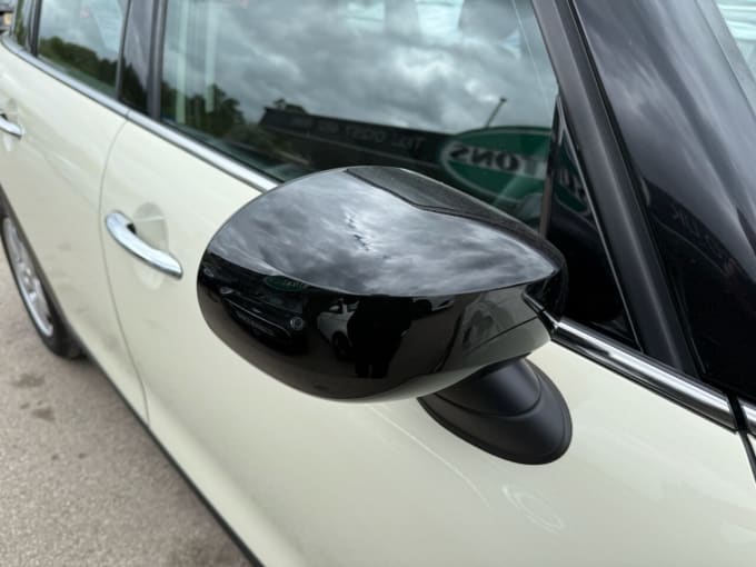 2025 Mini Hatch