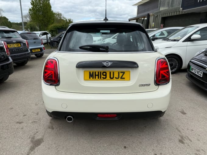 2025 Mini Hatch