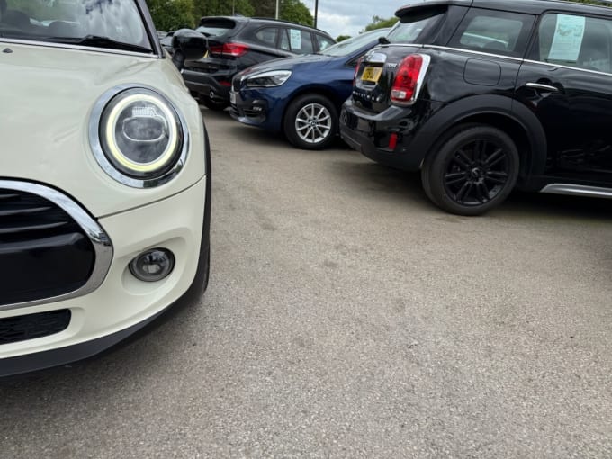 2025 Mini Hatch