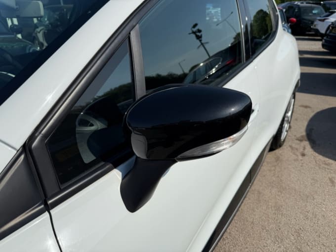 2025 Renault Clio
