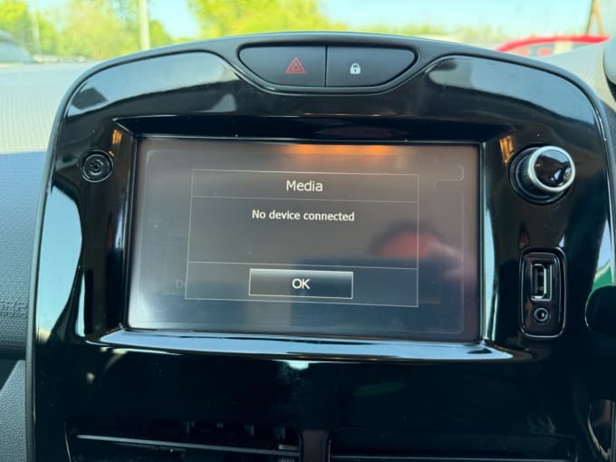 2025 Renault Clio