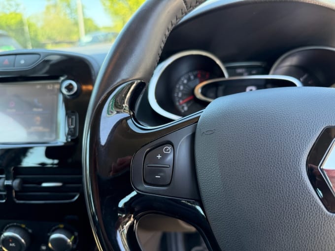 2025 Renault Clio