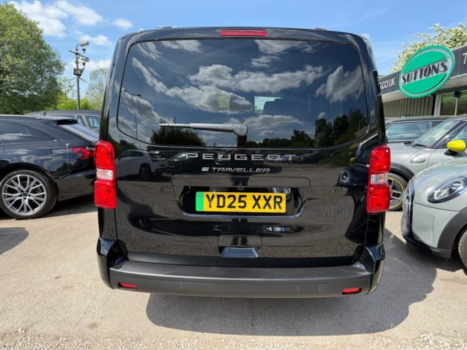 2025 Peugeot E- Traveller