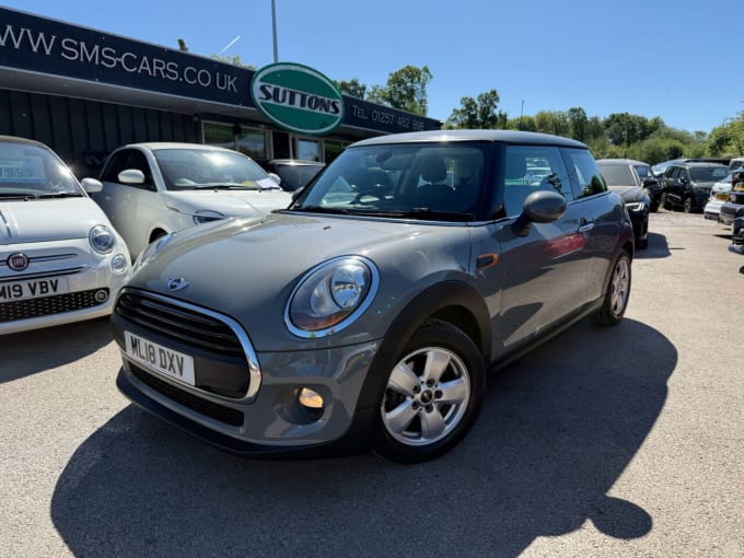 2025 Mini Hatch