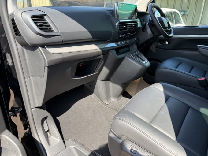 2025 Citroen E-spacetourer