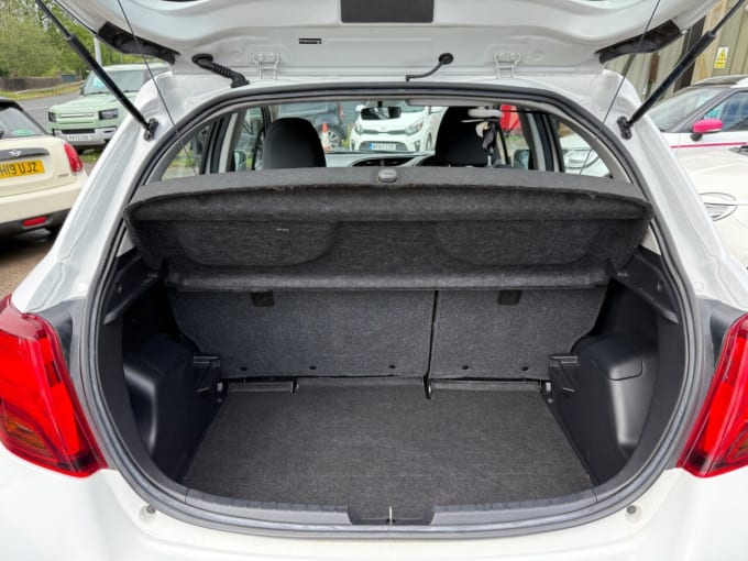 2025 Toyota Yaris