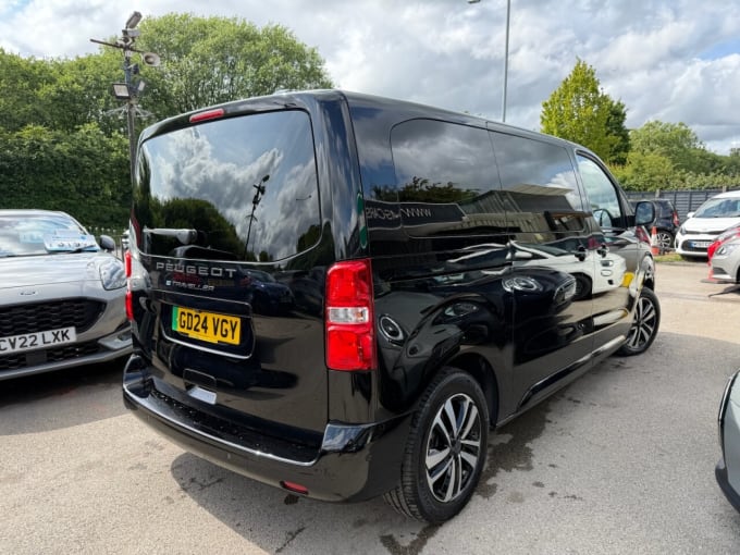 2025 Peugeot E- Traveller