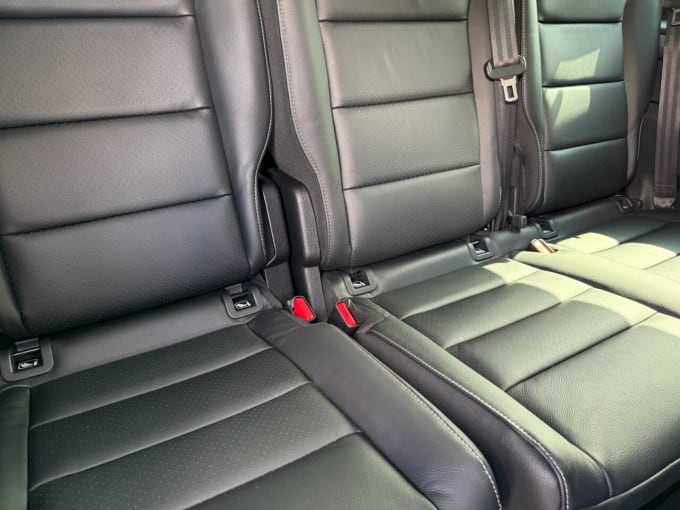2025 Peugeot E- Traveller