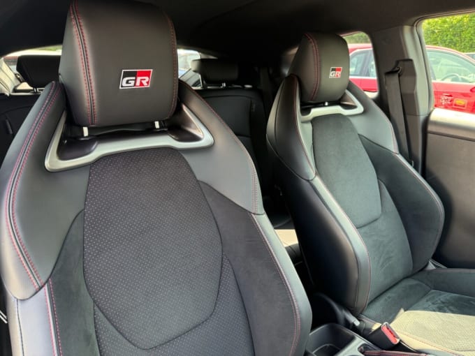 2025 Toyota Yaris