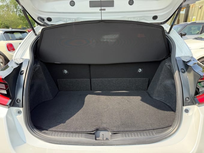 2025 Toyota Yaris