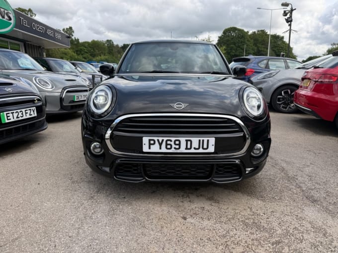 2025 Mini Hatch