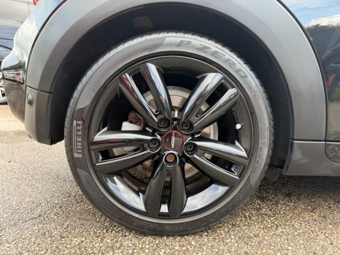2025 Mini Hatch