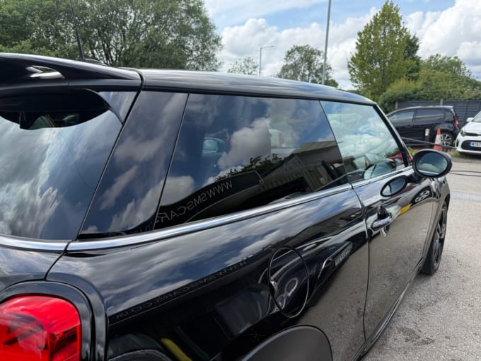 2025 Mini Hatch