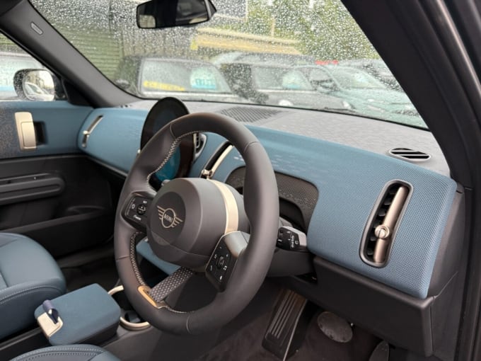 2025 Mini Countryman