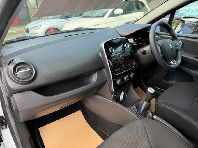 2025 Renault Clio