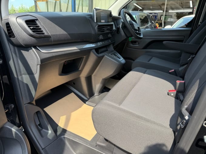 2025 Citroen E-spacetourer