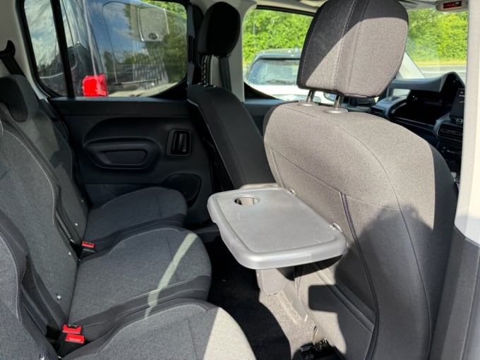 2025 Vauxhall Combo Life Electric