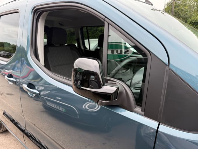 2025 Vauxhall Combo Life Electric