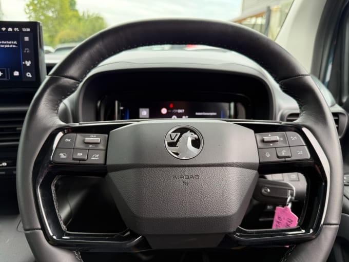 2025 Vauxhall Combo Life Electric